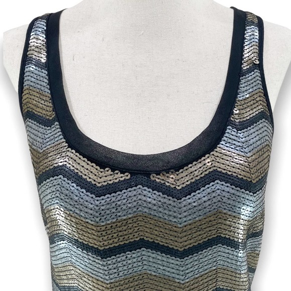 Express Sequined Tank Top Silver Gold  Chevron Scoop Neck Size S - Picture 3 of 11